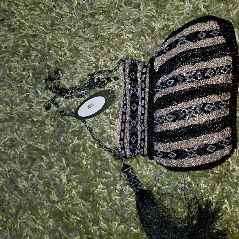 Ladies Mary Frances purse